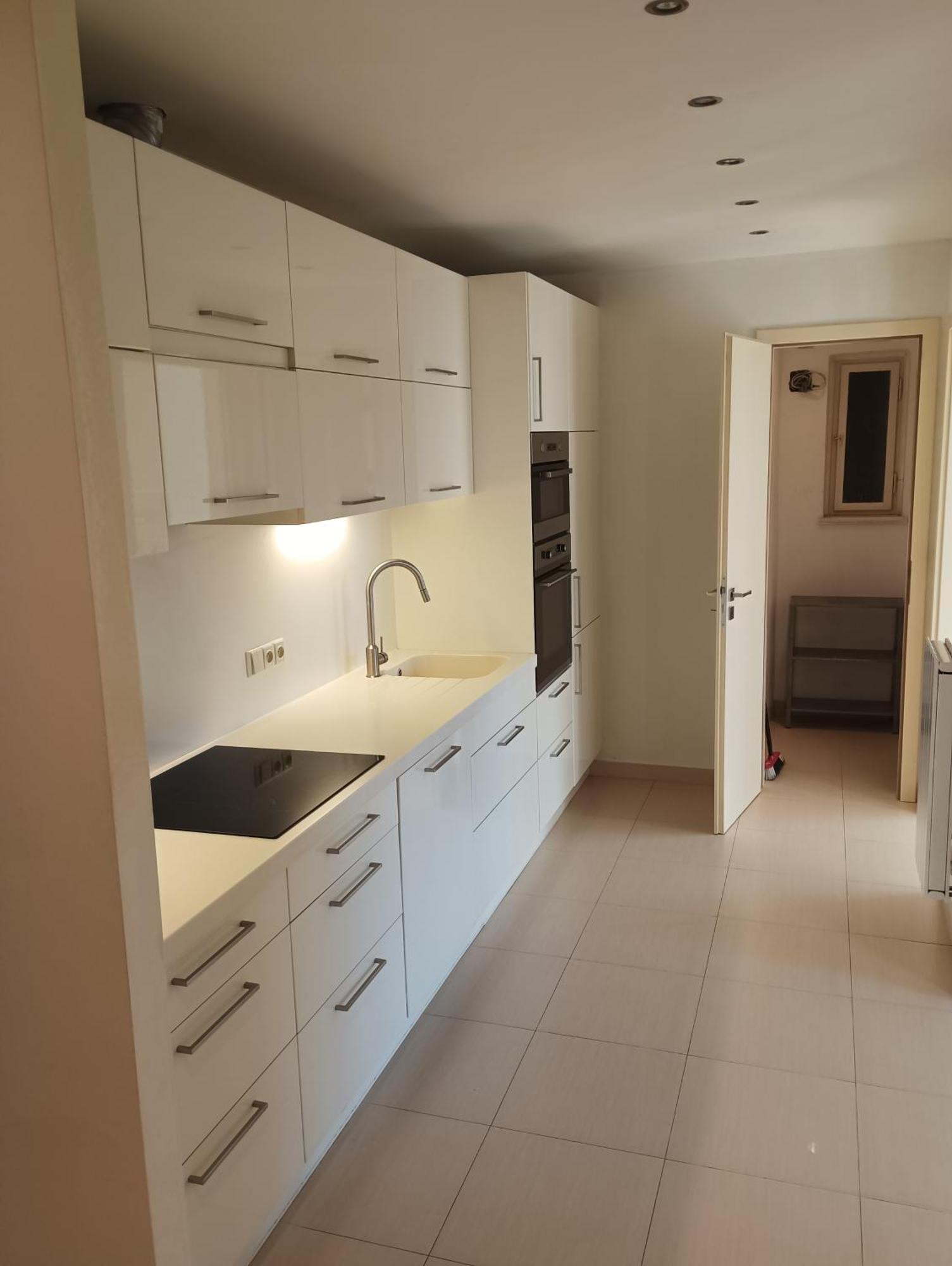 Modern In 6 * Prag